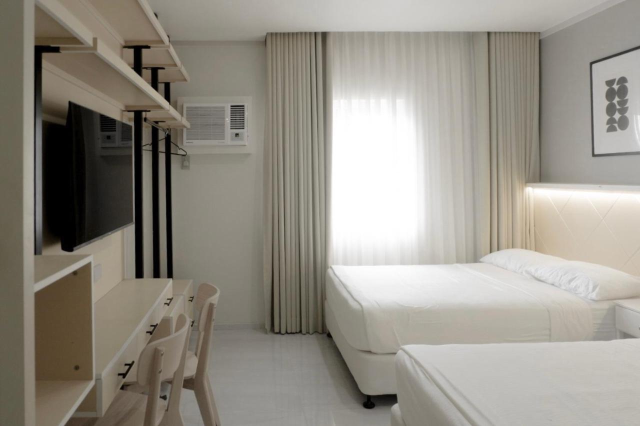 Twin Hearts Residences 1 Roxas Exterior foto